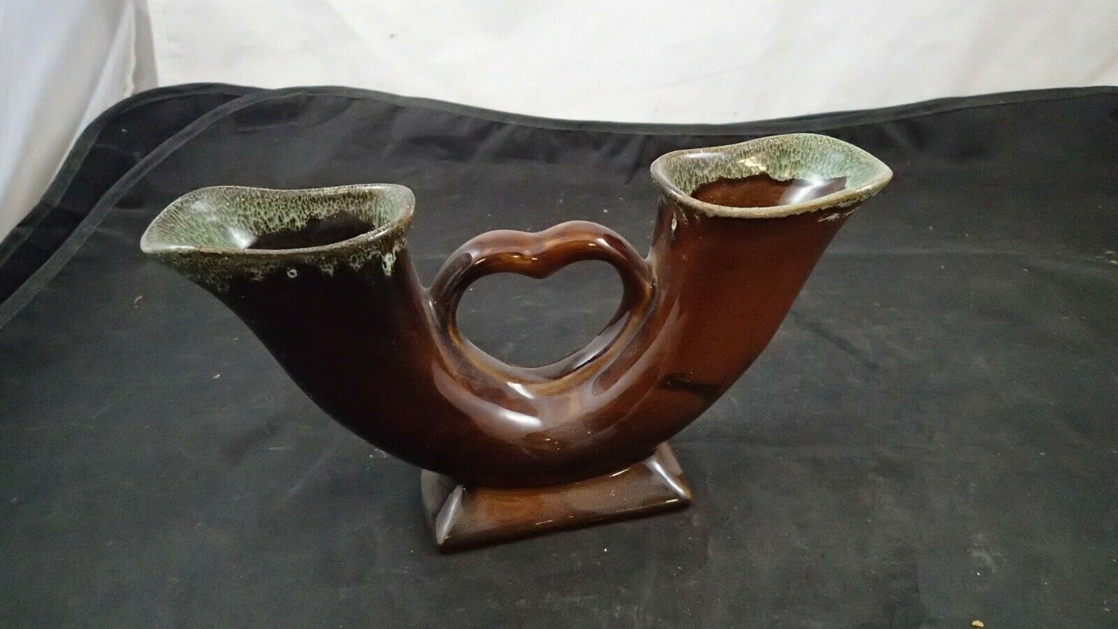 Van Briggle Colorado Springs Double Horn Vase Green Glaze Dip