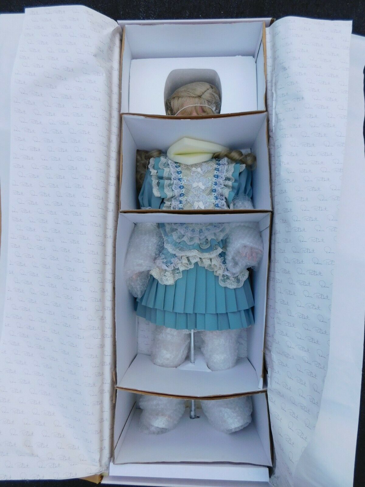 Donna Rubert Rustie's Unique Designs Gwendolyn Limited Edition Porcelain Doll