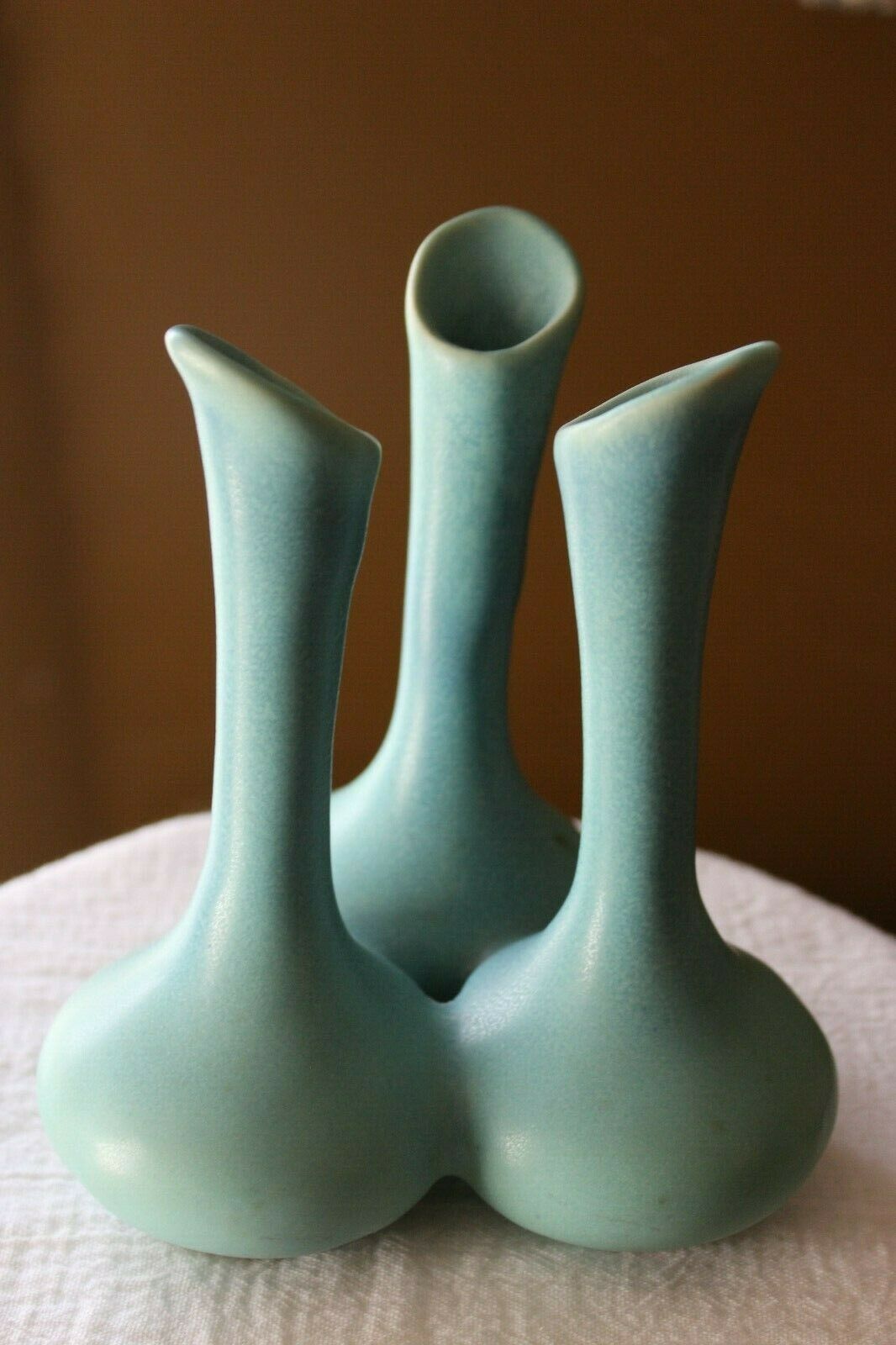 Vintage Van Briggle Turquoise Blue Three Bud Triple Vase 7"