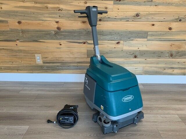 Tennant T1 15" Cordless Lithium Battery Floor Auto Scrubber (18 Hours Of Use)