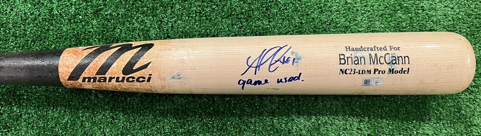 Ozzie Albies 2019 Game Used Hr Bat Atlanta Braves Mlb Authenticated Photo Match