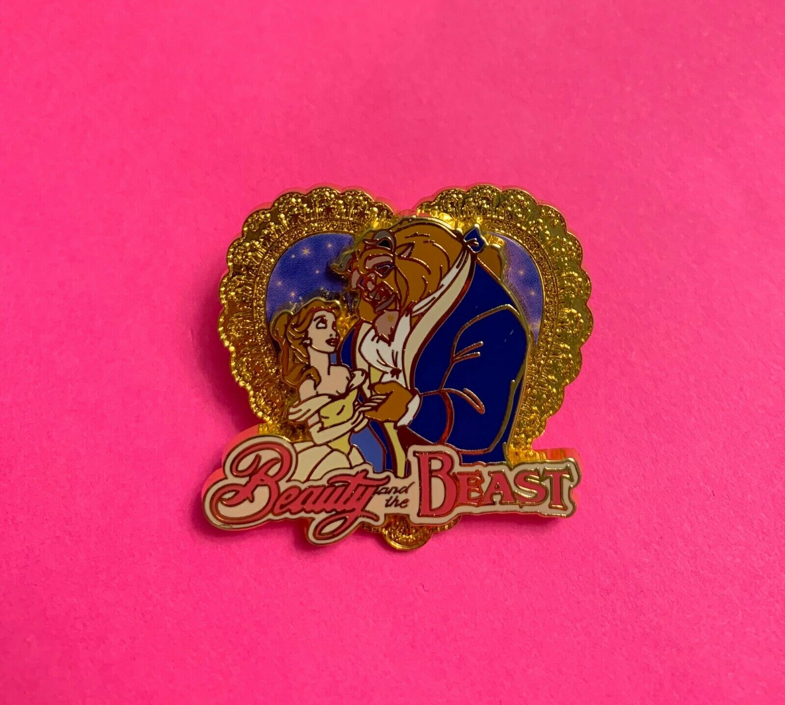 Beauty & The Beast Dancing Inside Gold Heart, 2001 Jds Couple Series Disney Pin